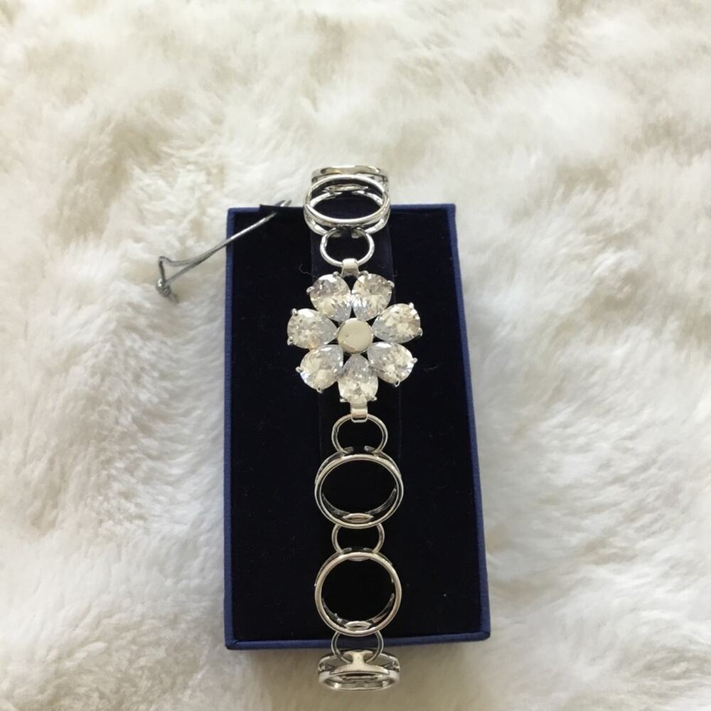 Silver Sunflower Crystal Bracelet - Picture 3 of 6
